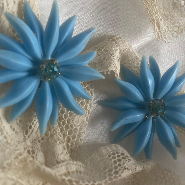 Lochie(ロキエ)のBlue vintage earring 60s レディースのアクセサリー(イヤリング)の商品写真