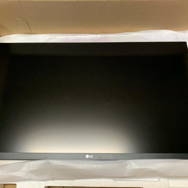 LG 27UL650-W 27インチ/4K/HDR400/IPS 美品