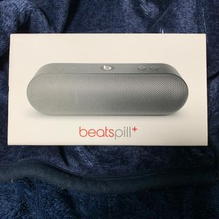 ビーツバイドクタードレ(Beats by Dr Dre)のBeats pill+ Black スピーカー 美品(スピーカー)