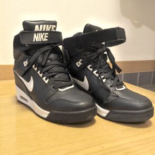 ナイキ(NIKE)のナイキAIR  X-girl限定色　エアレボリューション(スニーカー)