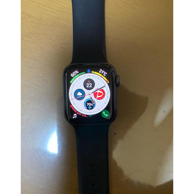 Apple Watch(アップルウォッチ)のApple Watch series4 40mm GPSモデル メンズの時計(腕時計(デジタル))の商品写真