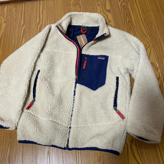 patagonia(パタゴニア)のパタゴニア patagonia レトロX お値下げ！！ キッズ/ベビー/マタニティのキッズ服男の子用(90cm~)(ジャケット/上着)の商品写真