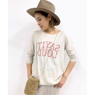 アパルトモンドゥーズィエムクラス(L'Appartement DEUXIEME CLASSE)のAP STUDIO SAY IT LOUD Tシャツ☆新品未使用(Tシャツ(長袖/七分))