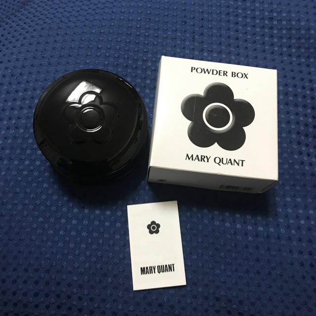 MARY QUANT(マリークワント)のマリークヮント　ルースフェイスパウダー　ボックス付き コスメ/美容のベースメイク/化粧品(フェイスパウダー)の商品写真