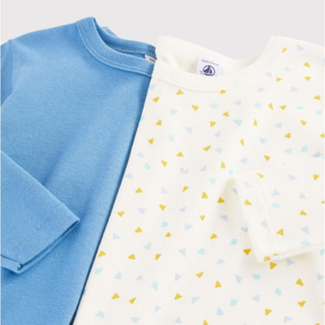 PETIT BATEAU(プチバトー)のプチバトー 20AW カラー&プリント長袖Tシャツ2枚組 8a キッズ/ベビー/マタニティのキッズ服男の子用(90cm~)(Tシャツ/カットソー)の商品写真