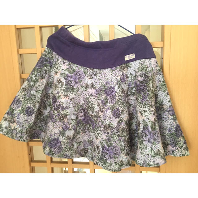 ANNA SUI mini(アナスイミニ)のアナスイミニ　ANA SUI Mini スカート  140  キッズ/ベビー/マタニティのキッズ服女の子用(90cm~)(スカート)の商品写真