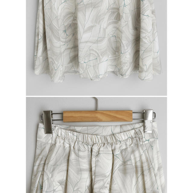 dholic(ディーホリック)の新品未使用　dholic マーブリングスカート レディースのスカート(ロングスカート)の商品写真