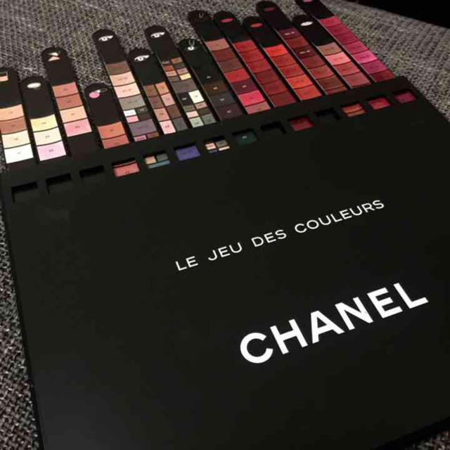 CHANEL(シャネル)の超レアCHANEL 店舗用カラーチャート その他のその他(その他)の商品写真