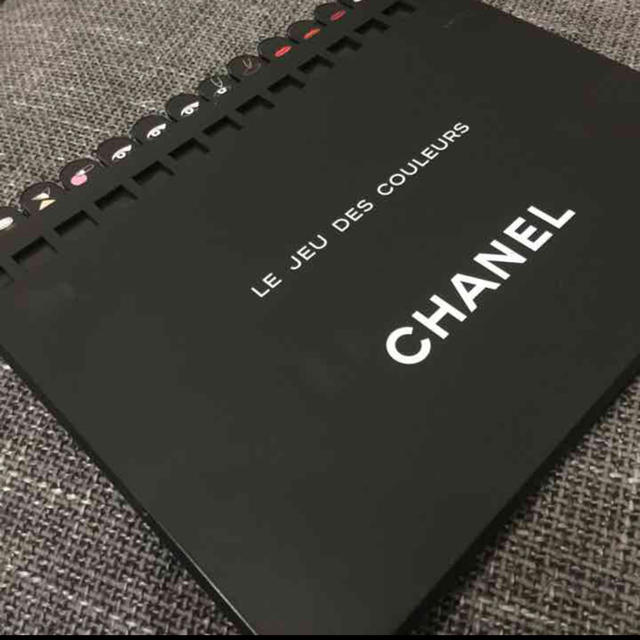 CHANEL(シャネル)の超レアCHANEL 店舗用カラーチャート その他のその他(その他)の商品写真