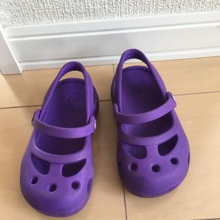 クロックス(crocs)のキッズ クロックス(スリッポン)