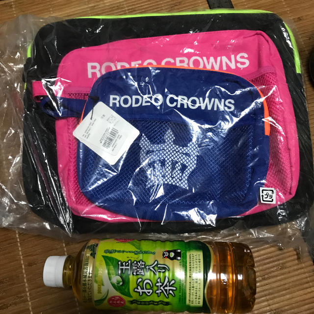 RODEO CROWNS(ロデオクラウンズ)のロデオクラウン　ポーチ　ノベルティ　未使用 レディースのファッション小物(ポーチ)の商品写真