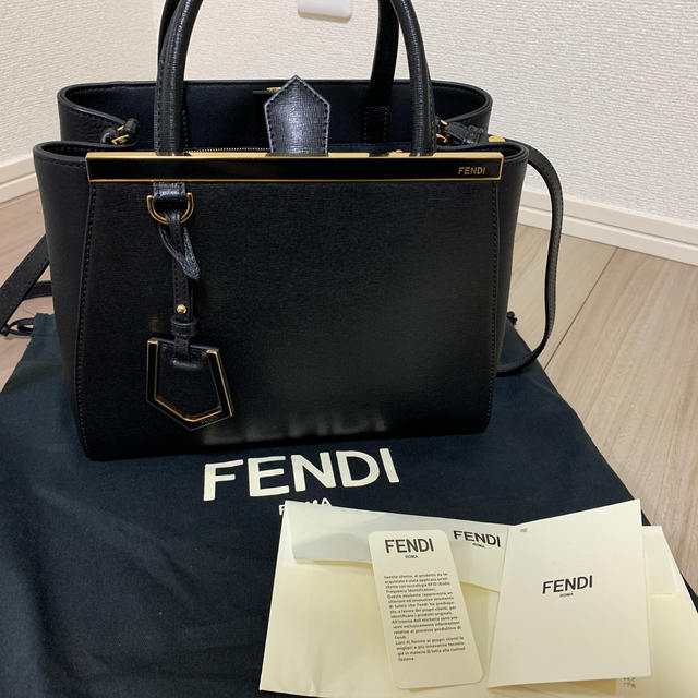 レディースFENDI  プチトゥージュール 正規品