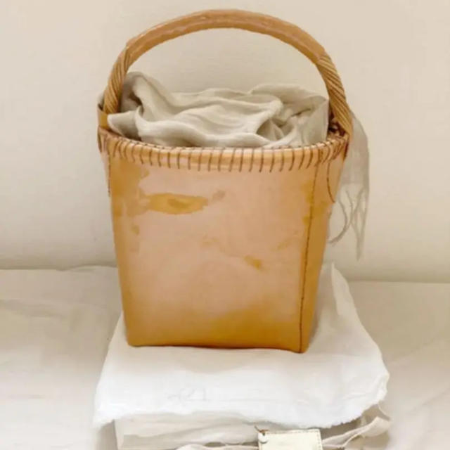 eb.a.gos  エナメルベジタブル バッグ　BEIGE  エバゴス　美品