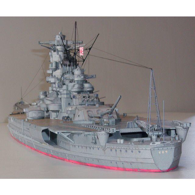 【即日発送】紙模型　戦艦　大和　1:250　高難度【送料無料】 エンタメ/ホビーのおもちゃ/ぬいぐるみ(模型/プラモデル)の商品写真