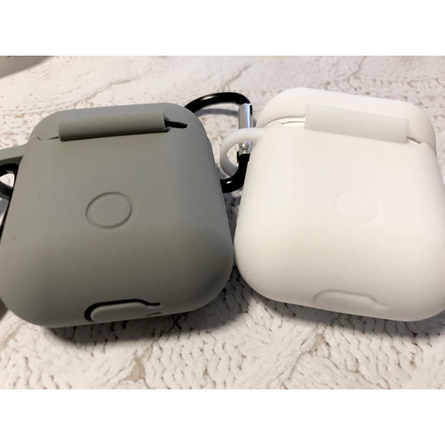 Starbucks Coffee(スターバックスコーヒー)のAirPods ケース　スタバ風　2個セット スマホ/家電/カメラのスマホアクセサリー(iPhoneケース)の商品写真