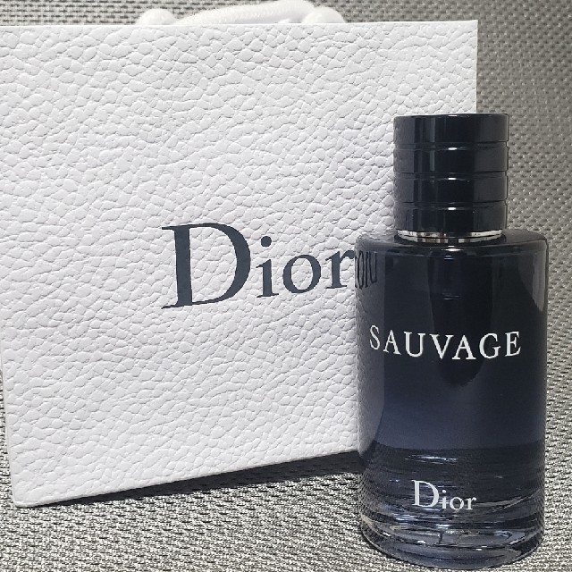 Dior(ディオール)のdior  ソヴァージュ オードゥトワレ 香水 ｼﾞｮﾆｰﾃﾞｯﾌﾟ  コスメ/美容の香水(香水(男性用))の商品写真