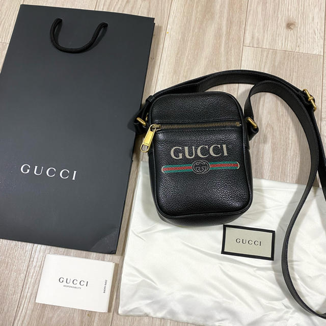 定価14万円　GUCCI プリントレザー　ミニショルダーバッグ　ボディ　ブラック | フリマアプリ ラクマ