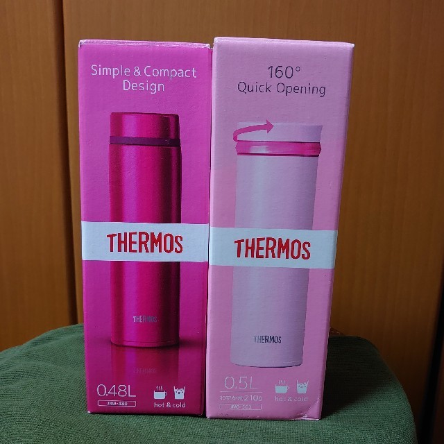 THERMOS(サーモス)のみやーね様専用　サーモス　水筒　2個セット(500ml&480ml) キッズ/ベビー/マタニティの授乳/お食事用品(水筒)の商品写真