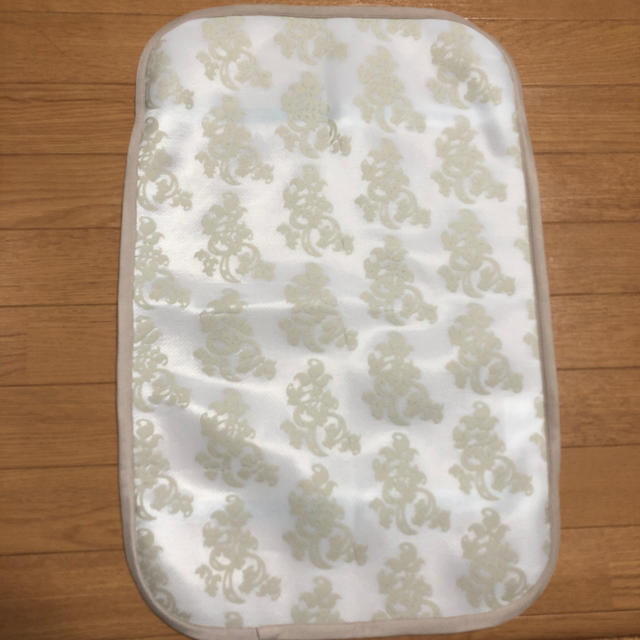 グラントイーワンズ ホルミーピローシート グラントイーワンズ ホルミーピローシート