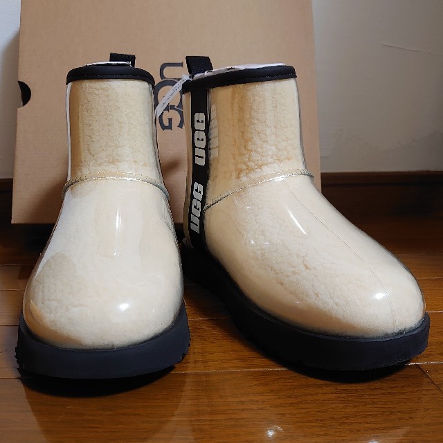 在庫あ格安 UGG - ugg 白、防水ムートンの通販 by ひ か り's shop