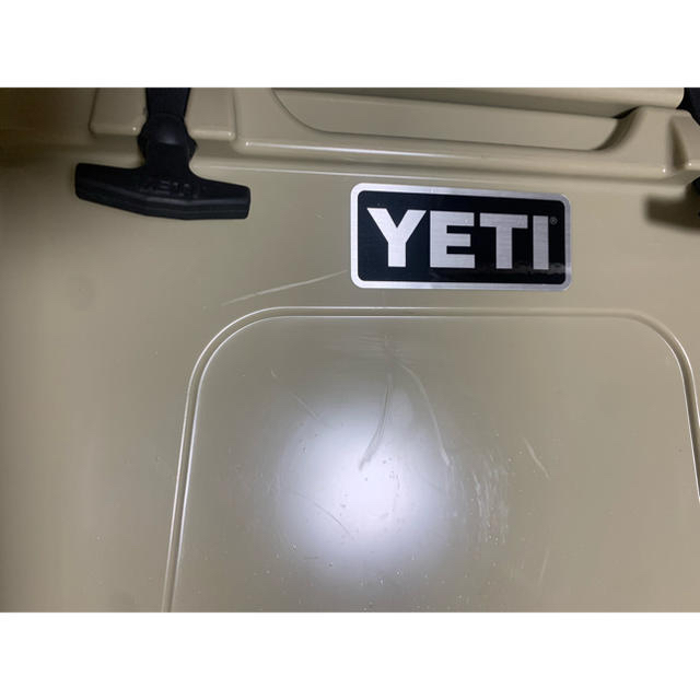 YETI roadie20 cooler　タン　イエティ　ローディ20