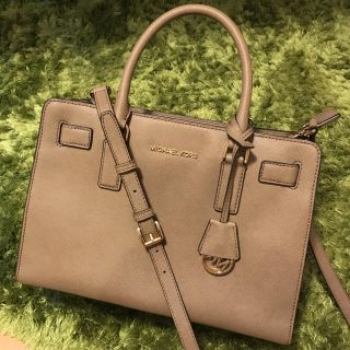 マイケルコース(Michael Kors)のMICHAEL KORS ハンドバッグ・ショルダーバッグ(ショルダーバッグ)