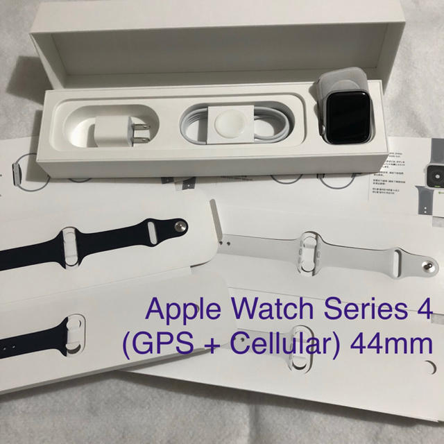 Apple Watch(アップルウォッチ)のApple Watch Series 4 GPS + Cellular 44mm メンズの時計(腕時計(デジタル))の商品写真