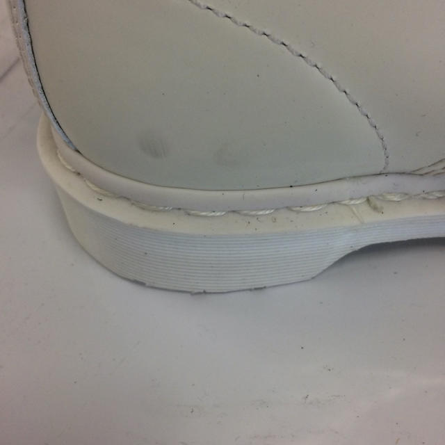 Dr.Martens(ドクターマーチン)の新品未使用！ドクターマーチン レディース モノホワイト 白 24.0 UK5 レディースの靴/シューズ(ブーツ)の商品写真