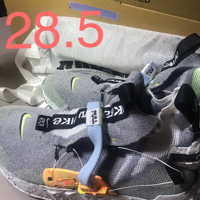 NIKE(ナイキ)の28.5 nike SPACE HIPPIE 03 VOLT  スペースヒッピー メンズの靴/シューズ(スニーカー)の商品写真