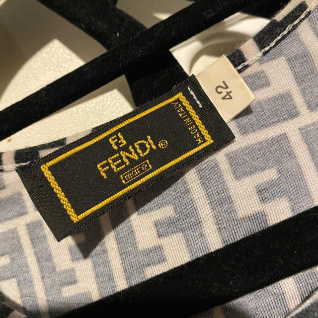 FENDI(フェンディ)のフェンディヴィンテージTシャツ レディースのトップス(Tシャツ(半袖/袖なし))の商品写真