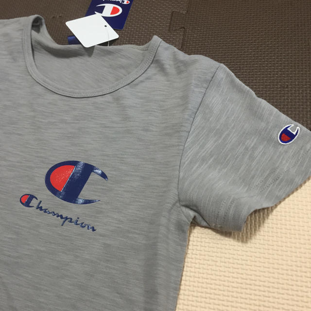 Champion(チャンピオン)の新品 M チャンピオン ロゴワンピース レディースのワンピース(ひざ丈ワンピース)の商品写真