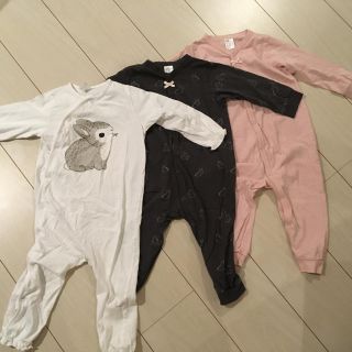 エイチアンドエム(H&M)のH&M ロンパース3着セット　うさぎ(ロンパース)