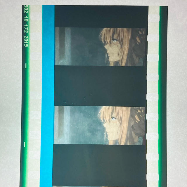 劇場版 ヴァイオレット・エヴァーガーデン 特典フィルムの通販 by ペイ