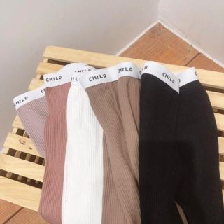 ザラキッズ(ZARA KIDS)の韓国子供服　ウエストロゴ リブレギンス (レギンス/スパッツ)