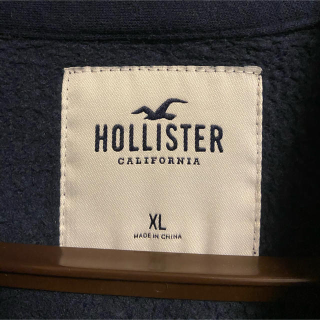 Hollister(ホリスター)のホリスター　パーカー　XL   メンズのトップス(パーカー)の商品写真