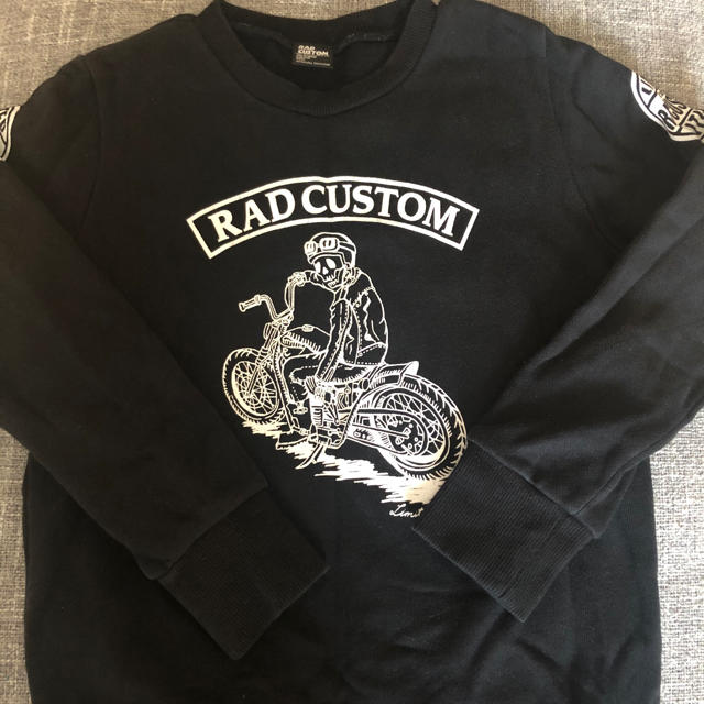 RAD CUSTOM(ラッドカスタム)のkd様　専用　RAD CUSTOMトレーナー　黒　120   キッズ/ベビー/マタニティのキッズ服男の子用(90cm~)(Tシャツ/カットソー)の商品写真