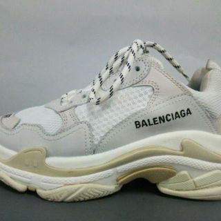 バレンシアガ(Balenciaga)のバレンシアガ スニーカー 37 レディース(スニーカー)