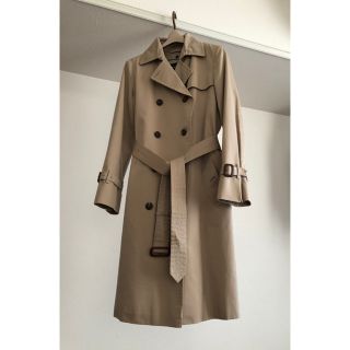 バーバリーブラックレーベル(BURBERRY BLACK LABEL)のバーバリー　トレンチコート　ハニーベージュ　38 シンプル　定番(トレンチコート)