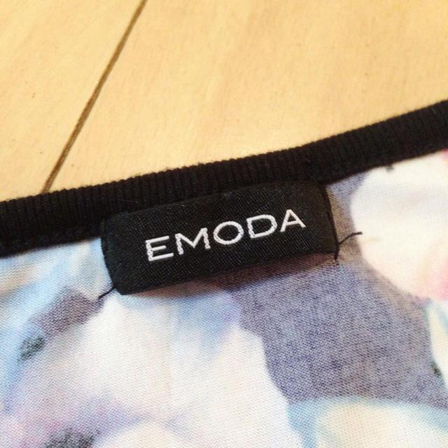 EMODA(エモダ)のEMODA花柄タンクトップ レディースのトップス(タンクトップ)の商品写真