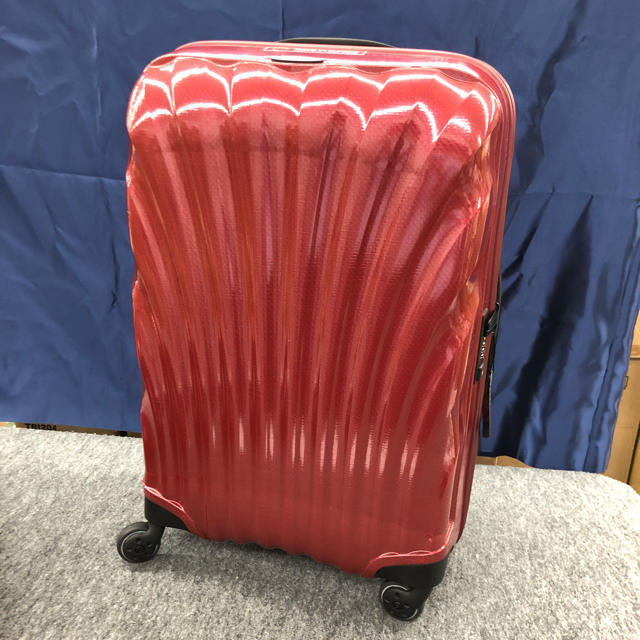 Samsonite(サムソナイト)の値下げ サムソナイト コスモライト 69cm Mサイズ  レディースのバッグ(スーツケース/キャリーバッグ)の商品写真