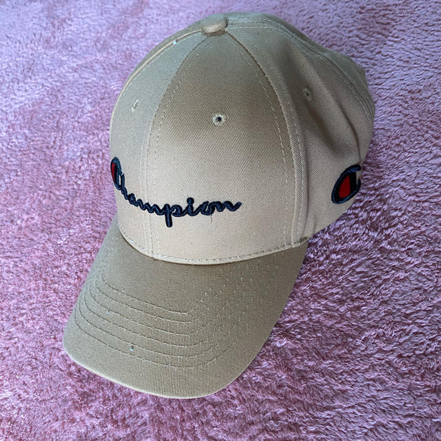 Champion(チャンピオン)のChampion キャップ ベージュ レディースの帽子(キャップ)の商品写真