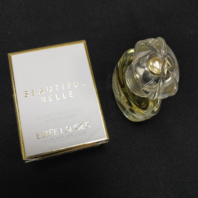 Estee Lauder(エスティローダー)の新品未使用☆エスティーローダー香水4mL コスメ/美容の香水(香水(女性用))の商品写真