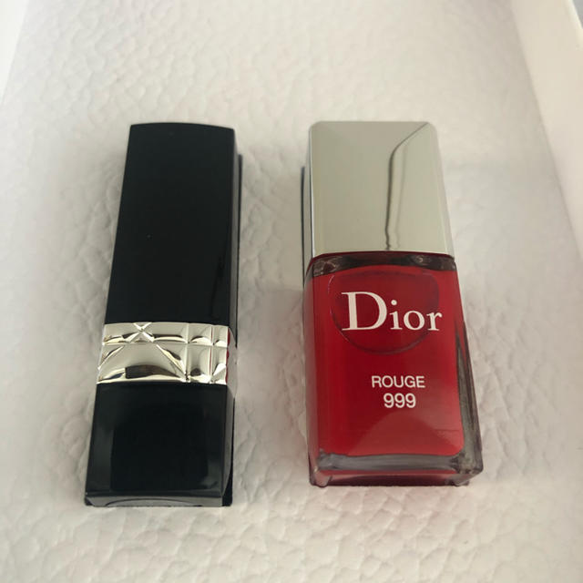 Dior(ディオール)のディオール　ネイル　口紅 コスメ/美容のベースメイク/化粧品(口紅)の商品写真