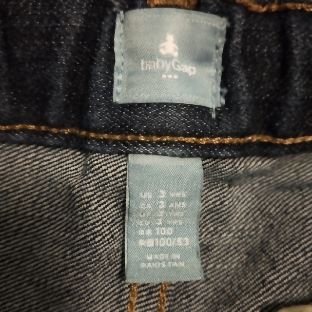 babyGAP(ベビーギャップ)のbabyGAP デニム サイズ100 キッズ/ベビー/マタニティのキッズ服男の子用(90cm~)(パンツ/スパッツ)の商品写真