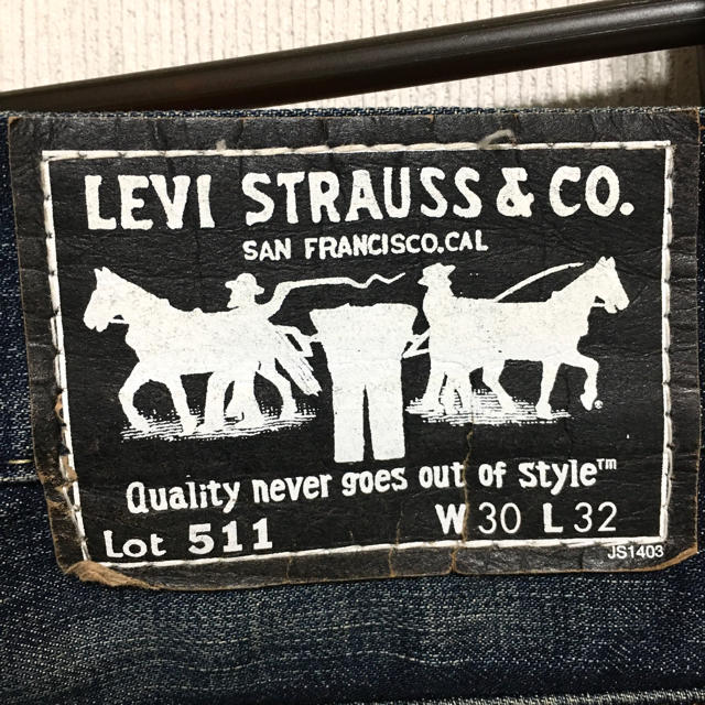 Levi's(リーバイス)のLEVIS USEDメンズデニム 30インチ メンズのパンツ(デニム/ジーンズ)の商品写真