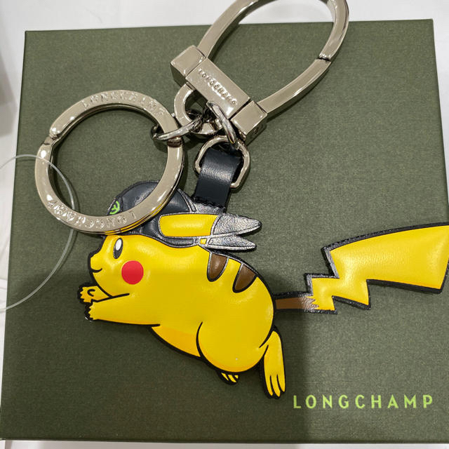 LONGCHAMP(ロンシャン)のロンシャンXポケモンピカチュウキーリングLONGCHAMP PIKACHU レディースのファッション小物(キーホルダー)の商品写真