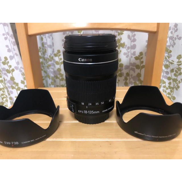 完動美品　Canon EF-S 18-135 F3.5-5.6 IS STM