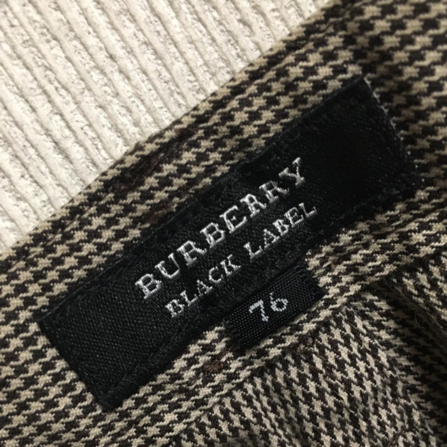 BURBERRY BLACK LABEL(バーバリーブラックレーベル)のBURBERRY BLACK LABEL 千鳥柄パンツ メンズのパンツ(チノパン)の商品写真