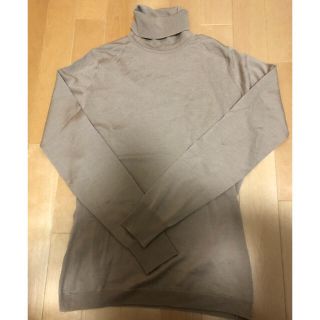 ジョンスメドレー(JOHN SMEDLEY)の【美品】ジョンスメドレー　タートル　ベージュ　S(ニット/セーター)