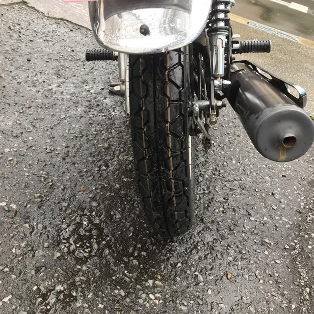 ヤマハ(ヤマハ)のヤマハ　YB125SP 走行距離18589km 前後タイヤ新品 自動車/バイクのバイク(車体)の商品写真